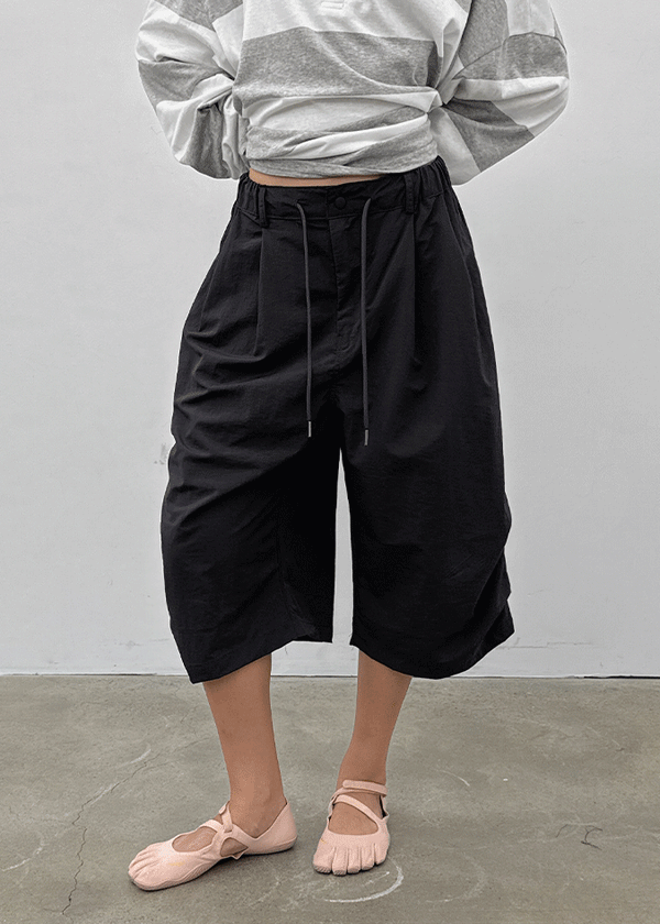 (UNISEX) Handimer Nylon Back-Banding Bermuda Shorts