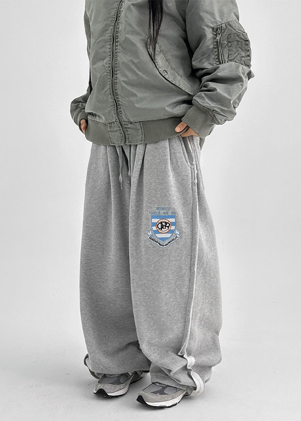 (UNISEX) Serban Sheepskin Embroidered Two-way Banding Pants