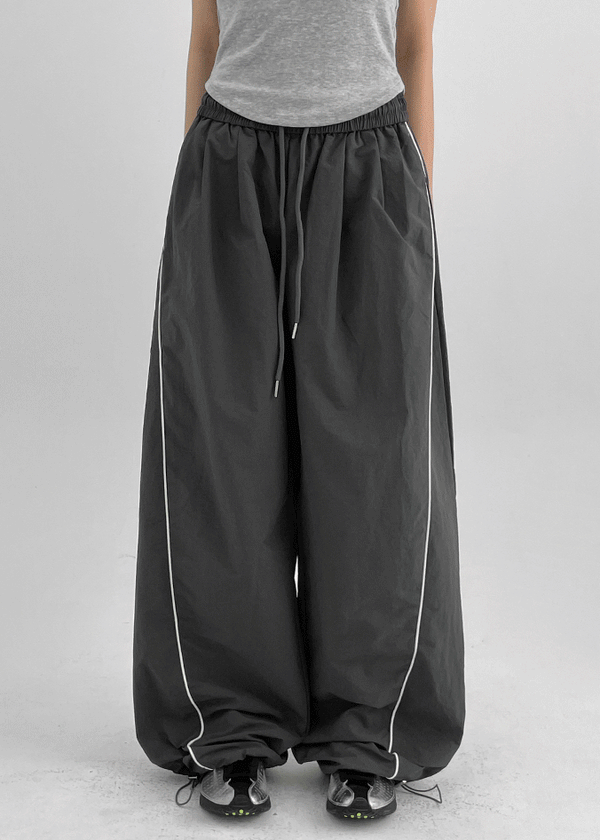Parting Folding Line Nylon String Pants