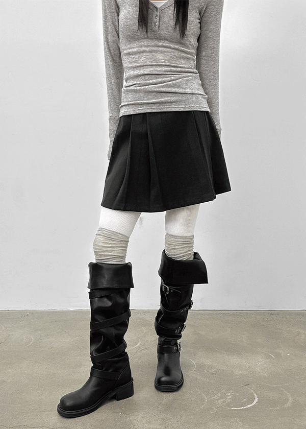 Kurit Wool Pleated Mini Skirt