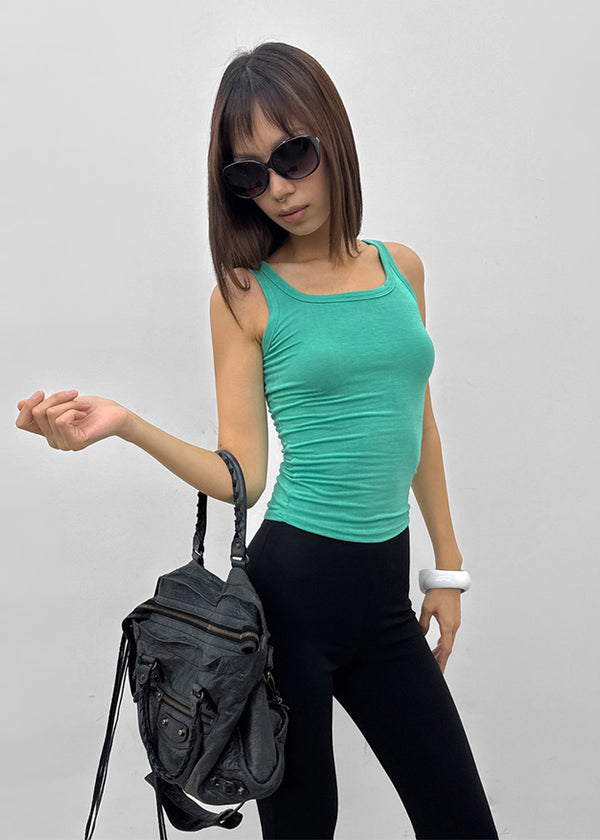Shift U-neck Sleeveless