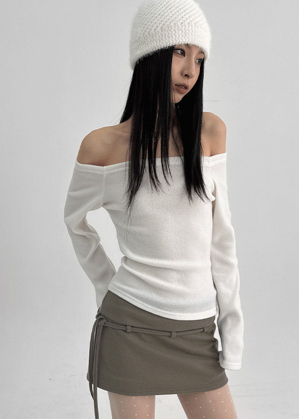 Lopea Fleece Off-shoulder Long-sleeved T-shirt