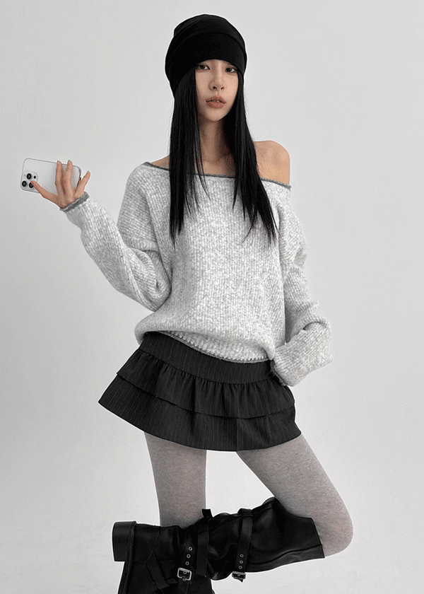 Roedi Color Block Off-shoulder Knit