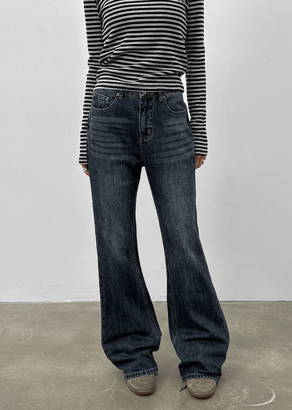 Feldu Wide Bootcut Denim Pants
