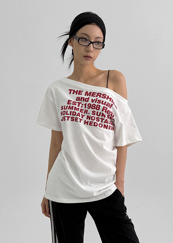 Gels Lettering Unbalanced Off-shoulder Short Sleeve T-shirt
