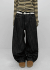 Rie Lettering Wide Raw Denim Pants