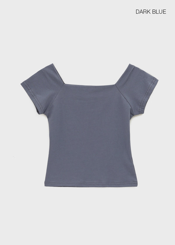 Sae Pop Square Off-shoulder Short Sleeve Tee