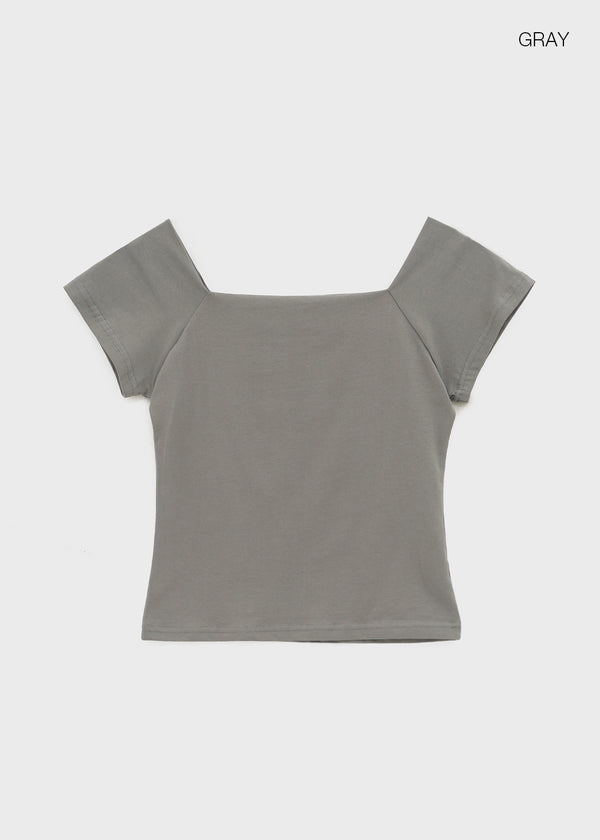 Sae Pop Square Off-shoulder Short Sleeve Tee