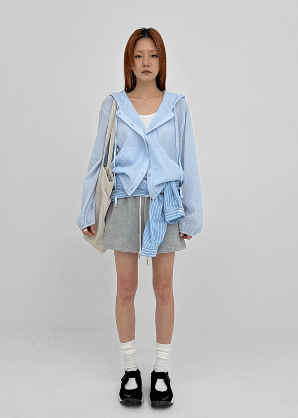 Seviang Banding Shorts