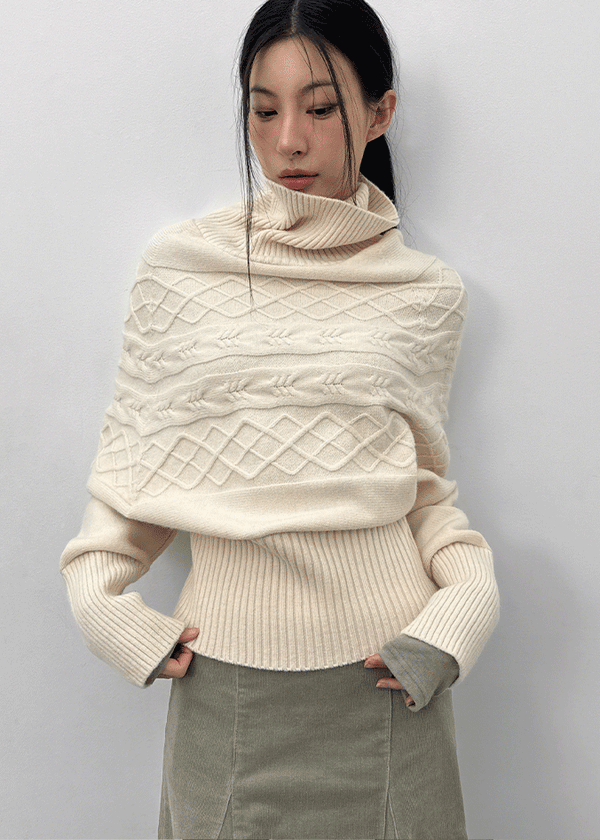 Huren Vintage Cable Turtleneckr Knit