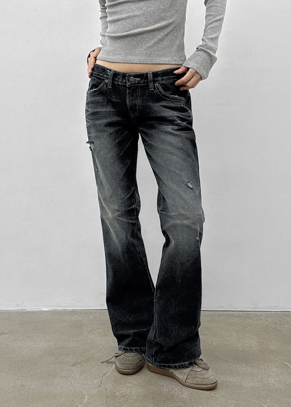 Turs Low-rise Damaged Denim Pants