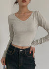 [MADE] V-Neck Extended Sleeve Cropped T-Shirt