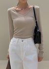 [MADE] V-Neck Extended Sleeve Cropped T-Shirt