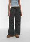 [B-BASIC] Pantalones de Banda Ancha a Rayas