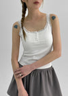 Doelt Henry Neck Lace Sleeveless (Built-in Cap)