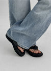 Bakaile Glossy Thong Sandals