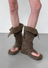 Pitching Buckle Suede Thong Mid Boots
