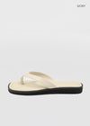 Dovki Square Leather Thong Sandals