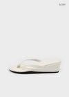 Tezrin Leather Thong Sandals