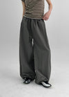 (UNISEX) Bagging Rivet Nylon Wide String Pants