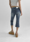 Chongnut Washed Denim Capri Pants