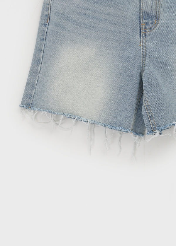 Femme Cutting Washed Denim Shorts