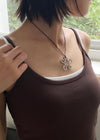 Coffs flower pendant string necklace