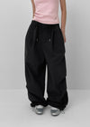 (UNISEX) Showkeng Banding Rivet String Nylon Pants