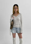 Netsua V-neck Button-up Long-sleeve T-shirt
