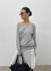 [MADE] Boril Batwing Off-Shoulder Long Sleeve Tee