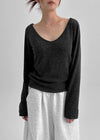 [MADE] Siero Wide V-Neck Long Sleeve Tee