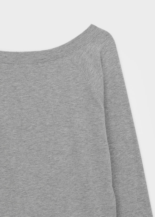 [MADE] HUR Off-shoulder Raglan Long Sleeve Tee