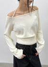 [MADE] Cochena Off-Shoulder Knit