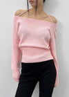 [MADE] Cochena Off-Shoulder Knit