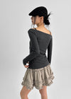 Elfo Slit Off-shoulder Long-sleeved T-shirt