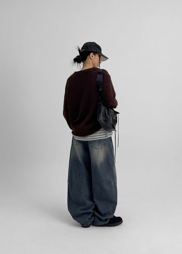 Decat Cut Balloon Wide Denim Pants