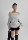 Kened Punching Off-shoulder Wool Knit