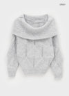 Kened Punching Off-shoulder Wool Knit
