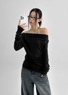 [MADE] Berua Two-way Off-shoulder Long-sleeve T-shirt (Set Available)