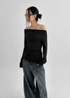 [MADE] Berua Two-way Off-shoulder Long-sleeve T-shirt (Set Available)