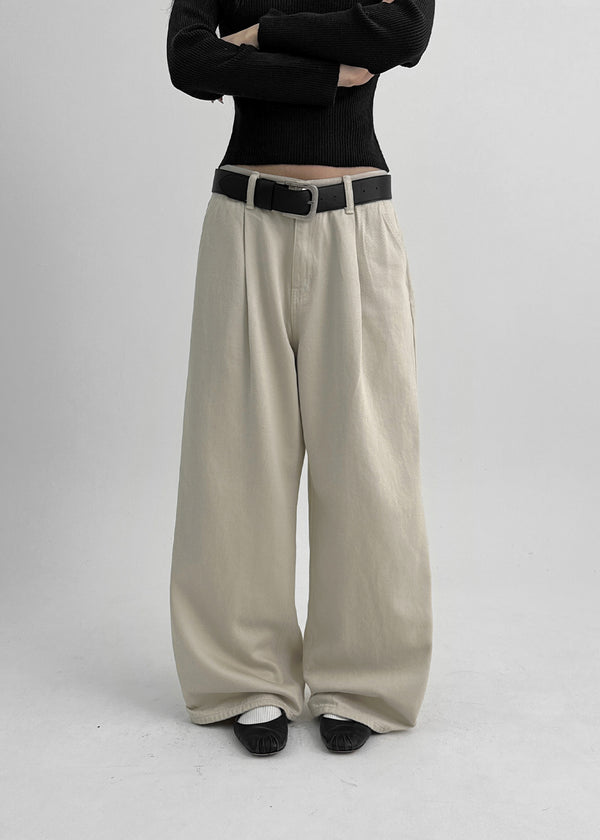Comtia Wide Pintuck Cotton Pants