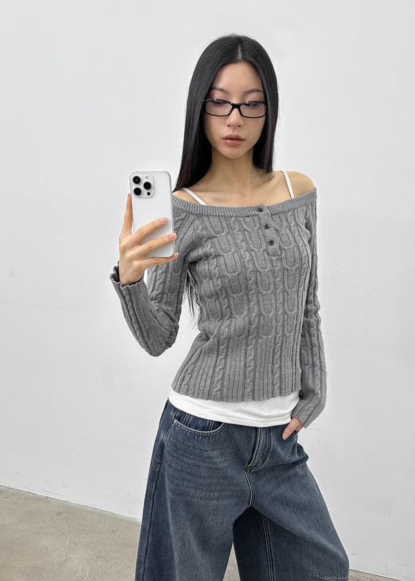 Rivenn Cable Henley Neck Knit