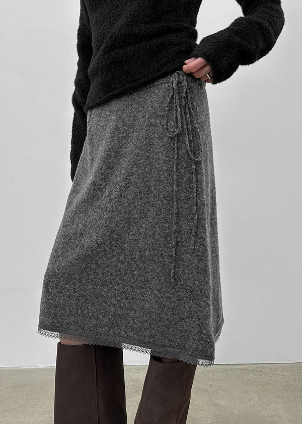 Hocon Strap Lace Wool Knit Midi Skirt
