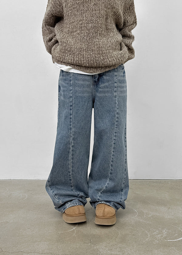 Hollang Curved Cut Washed Wide Denim Pants