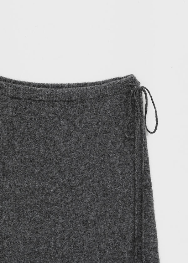 Hocon Strap Lace Wool Knit Midi Skirt