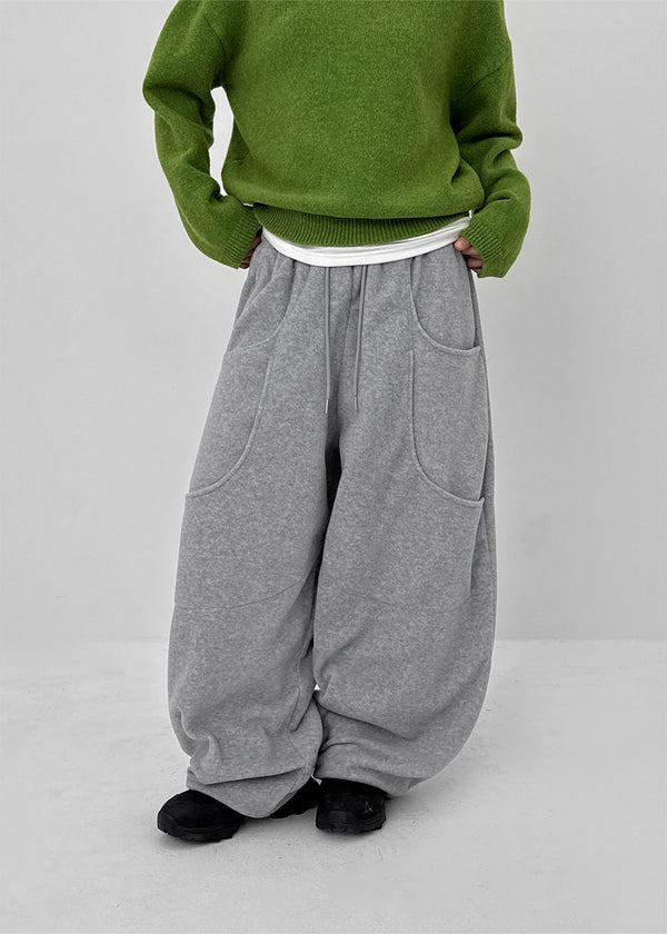 (UNISEX) Wicket Cut Balloon Fleece Wide Banding Pants