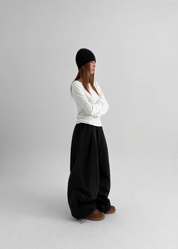 (UNISEX) Kennut Wide Balloon Padded Banding Pants