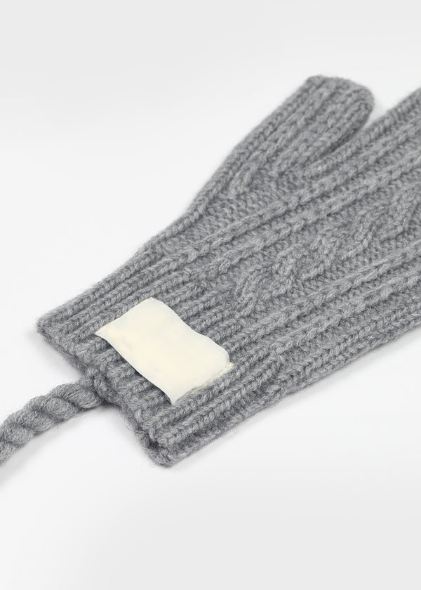 Reven Strap Cable Finger-Hole Hand-Warmer Gloves