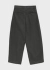 (UNISEX) Carlat Pintuck Wool Balloon Slacks