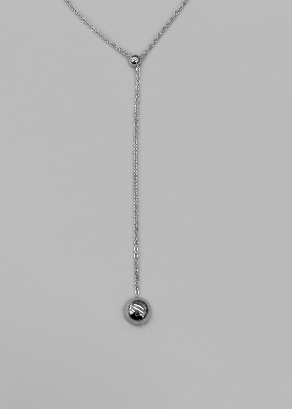 Clunning Silver Ball Drop Necklace
